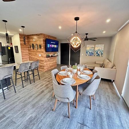 Entire Luxurious Apartment In Shopping Mall Mexico Extérieur photo