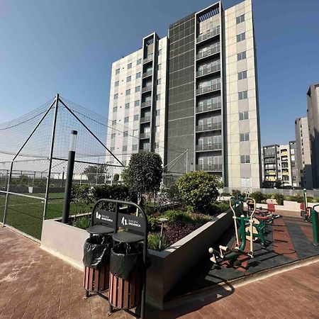 Entire Luxurious Apartment In Shopping Mall Mexico Extérieur photo