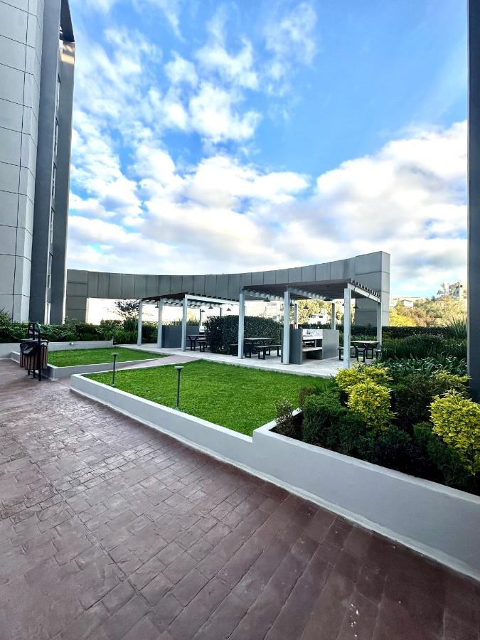 Entire Luxurious Apartment In Shopping Mall Mexico Extérieur photo