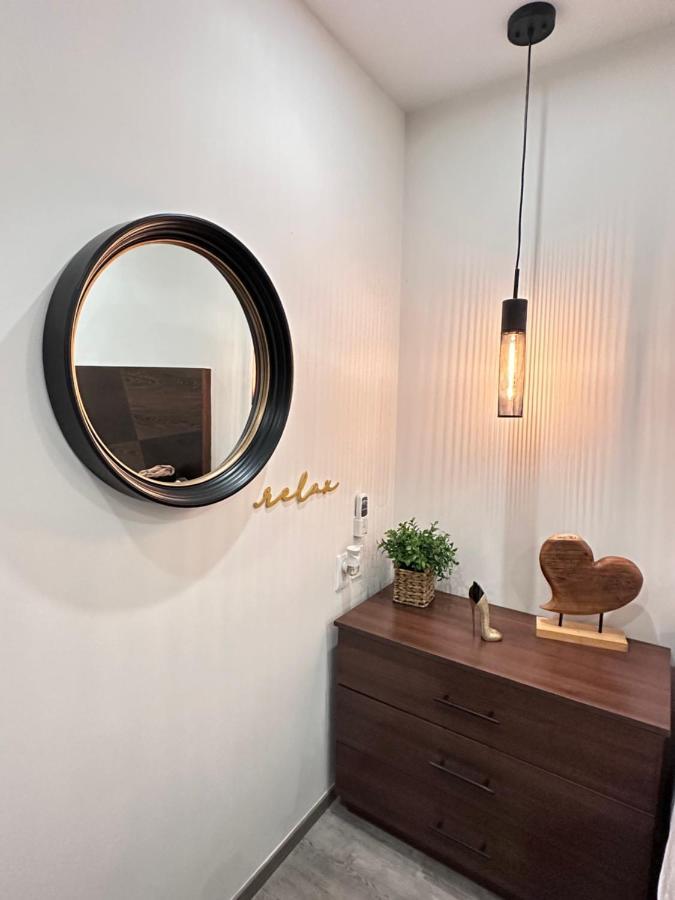 Entire Luxurious Apartment In Shopping Mall Mexico Extérieur photo