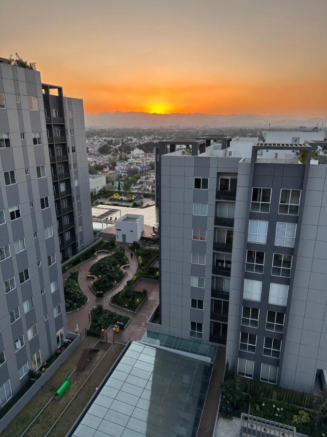 Entire Luxurious Apartment In Shopping Mall Mexico Extérieur photo